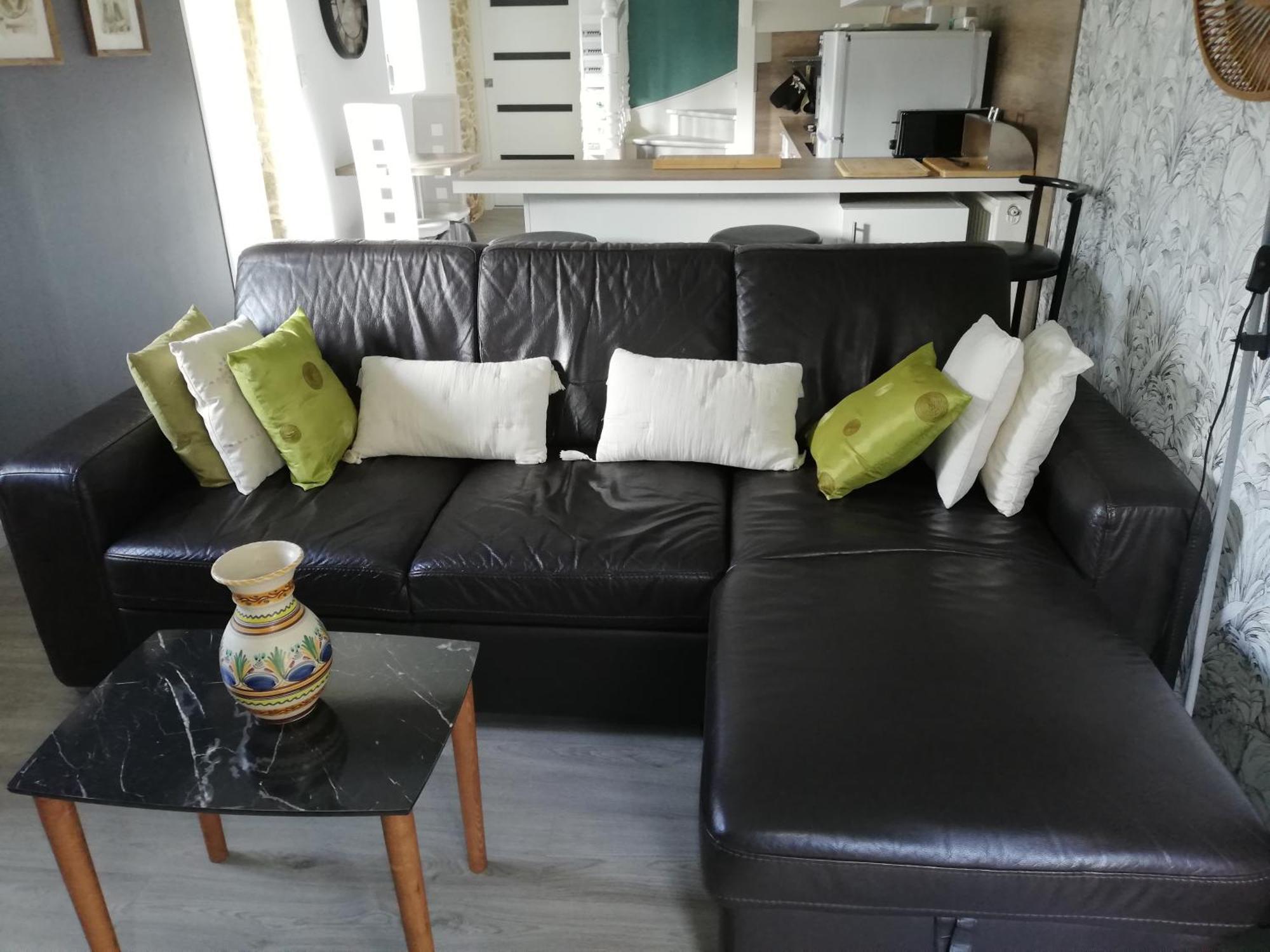 Ferienhaus Charmante Longere En Pierres Refaite A Neuf